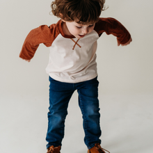 Load image into Gallery viewer, Raglan Baseball Tee Brown- Child
