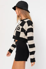 Load image into Gallery viewer, Long Sleeve Crop Sweater
