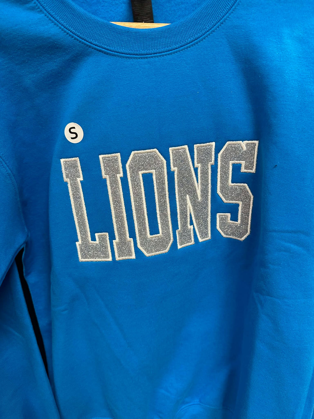 Glitter Lions embroidered BLUE