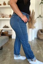 Load image into Gallery viewer, Judy Blue Full Size High Waist Front Seam Detail Straight Jeans
