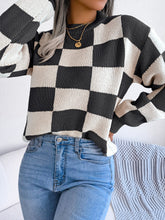 Load image into Gallery viewer, Checkered Mock Neck Long Sleeve Sweater
